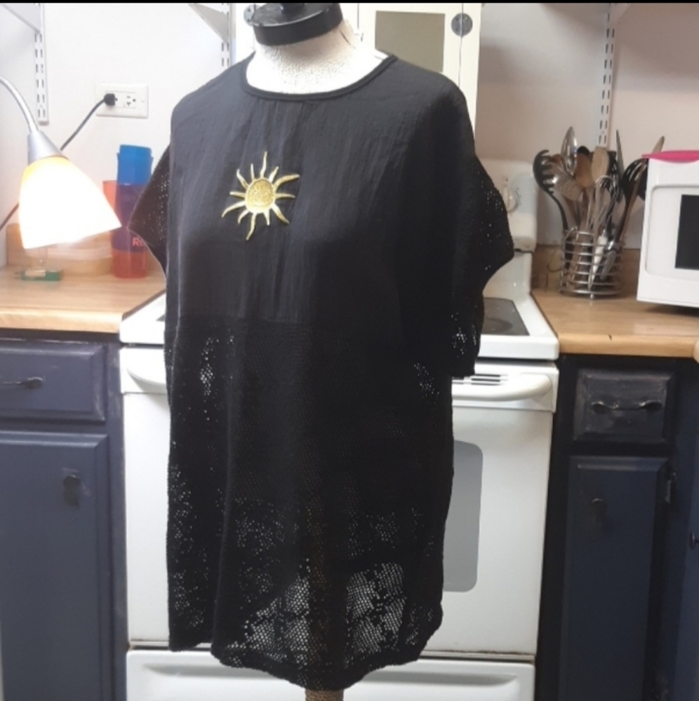 Womens Top Black knit mesh net shirt b33 ABSOLUTELY BEACH Sun  Sz Med